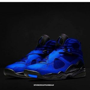 Meet your Posher, Mahood